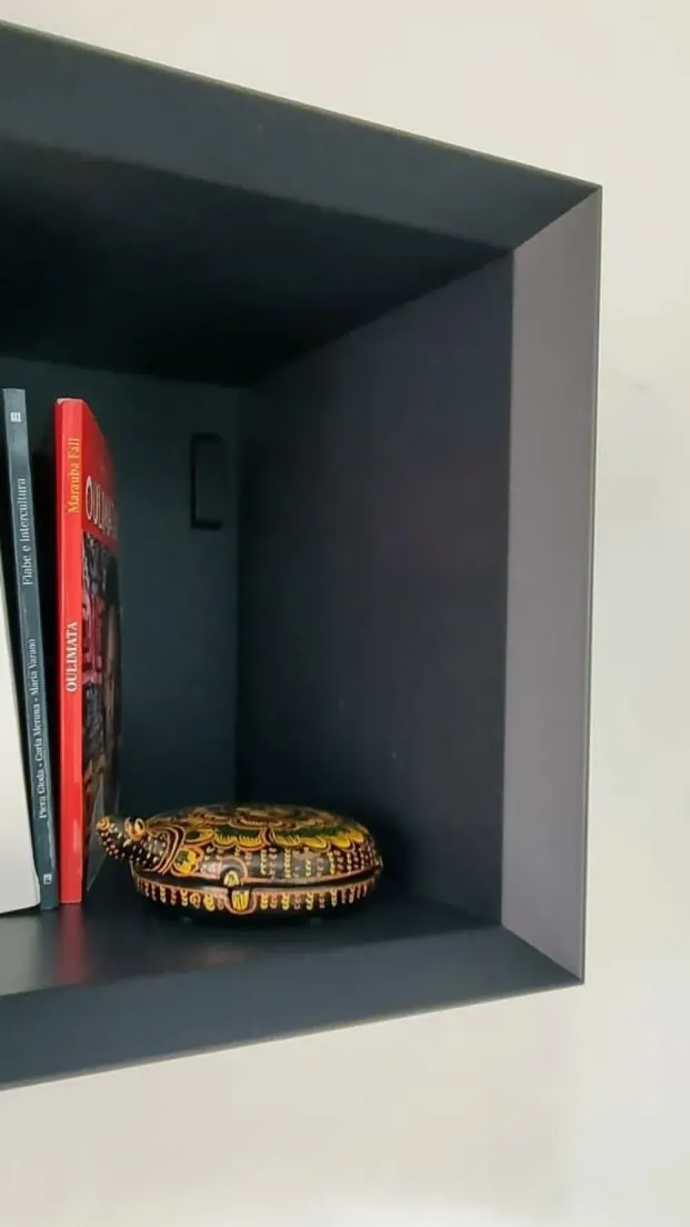 Outlet Parete attrezzata People in stile moderno a prezzo scontato Pareti Attrezzate