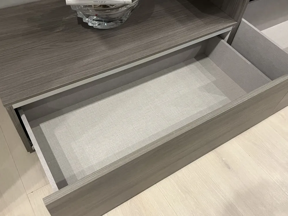 Parete attrezzata Pratico in stile moderno a prezzo scontato Pareti Attrezzate