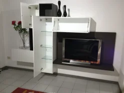 Rossetto Arredamenti Parete attrezzata in laccato opaco Parete twin a prezzo Outlet- Soggiorni Completi