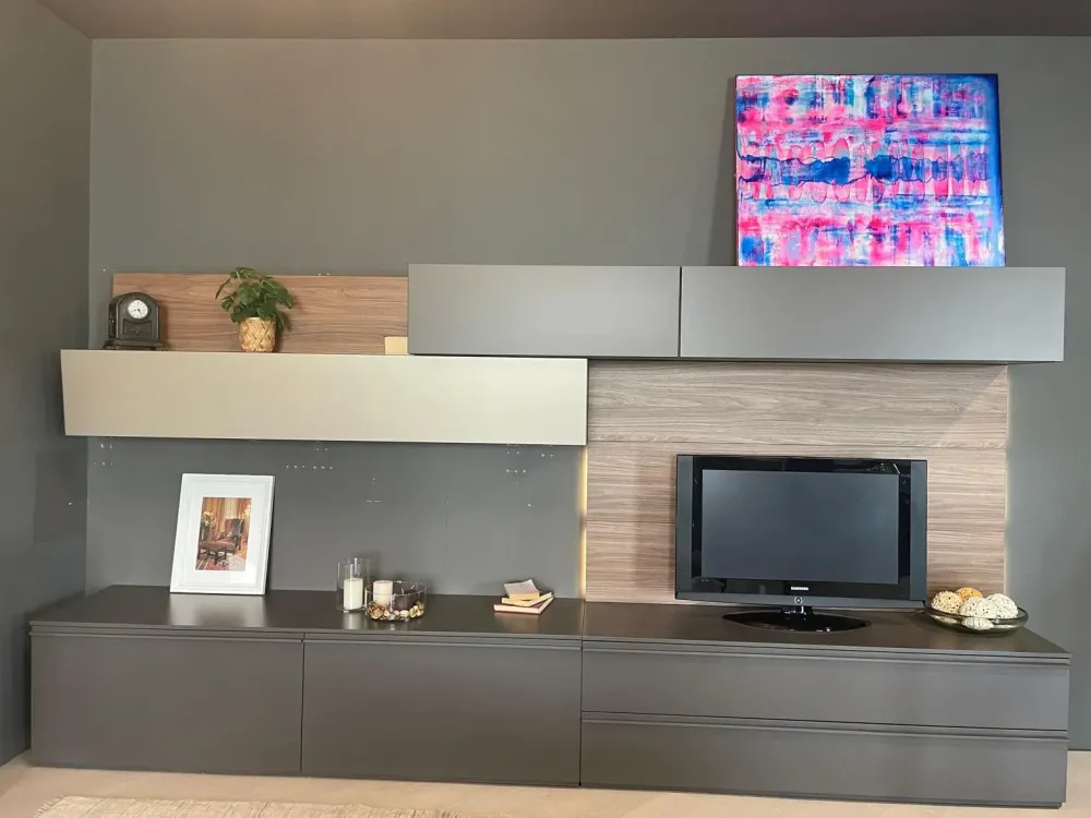 Alf Da Fre Parete attrezzata Sistema day 12 in stile design a prezzo ribassato- Pareti Attrezzate