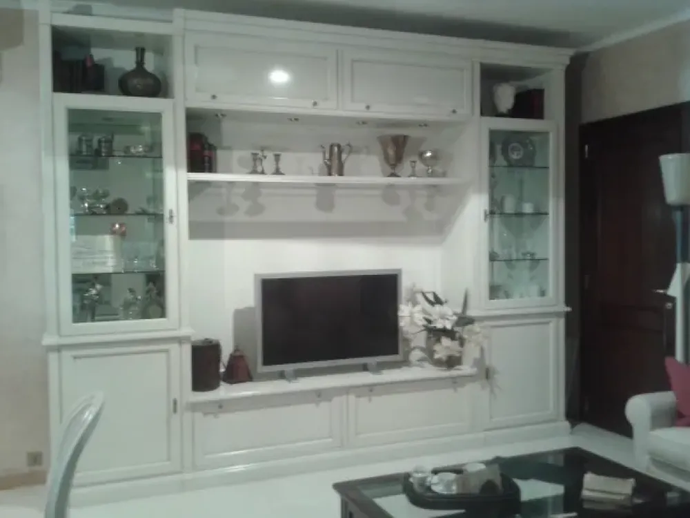 Outlet Parete attrezzata Soggiorno dressy laccato bianco in stile classica a prezzo ribassato Pareti Attrezzate