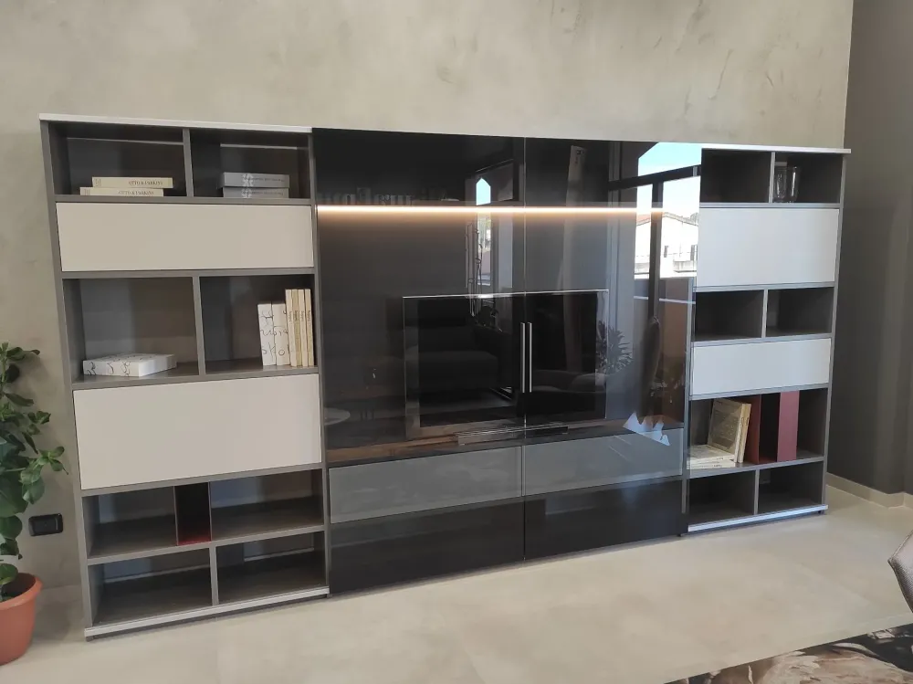 Misuraemme Parete attrezzata Urban di in OFFERTA OUTLET- Pareti Attrezzate