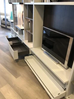 Clearance Parete attrezzata Wall system del brand con uno sconto esclusivo Pareti Attrezzate