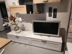 Outlet Parete attrezzata York in stile classico a prezzo scontato Pareti Attrezzate