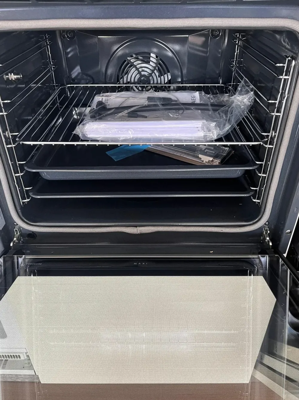 Piccoli apparecchi elettrici : Set elettrodomestici a prezzi convenienti^AEG Sale