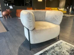 Poltrona con seduta fissa Quadrotta a prezzo scontato^Calligaris Outlet