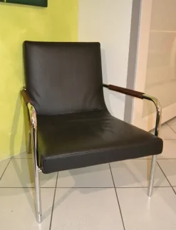 Collezione esclusiva Poltrona Dessau in Pelle SCONTATA- Poltrone