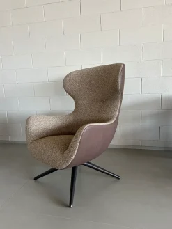 Poltrona in Pelle Mad joker a prezzo scontato^Poliform Sale