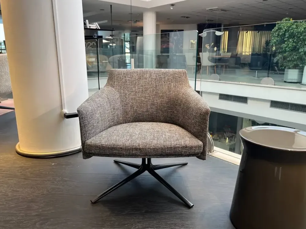 Clearance Poltrona in stile design Stanford in Offerta Outlet Poltrone