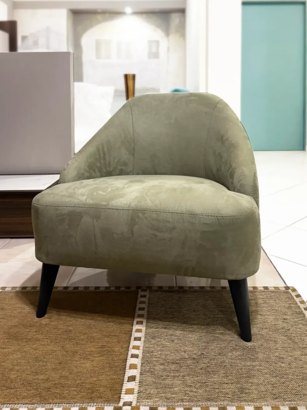 Discount Poltrona in stile moderna Gae in Offerta Outlet Poltrone