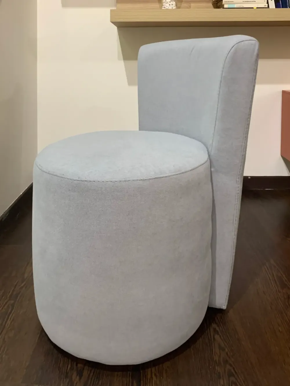 New Poltrona in stile moderno Annabel in Offerta Outlet Poltrone