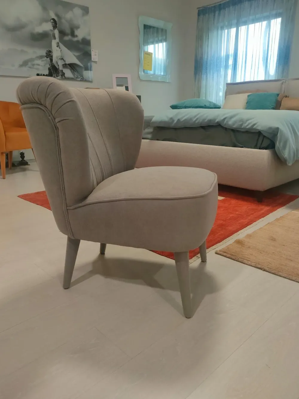 Artisan Poltrona in Tessuto Emma a prezzo Outlet- Poltrone