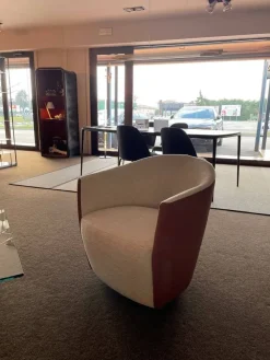 Presotto Poltrona in Tessuto Fuller a prezzo scontato- Poltrone