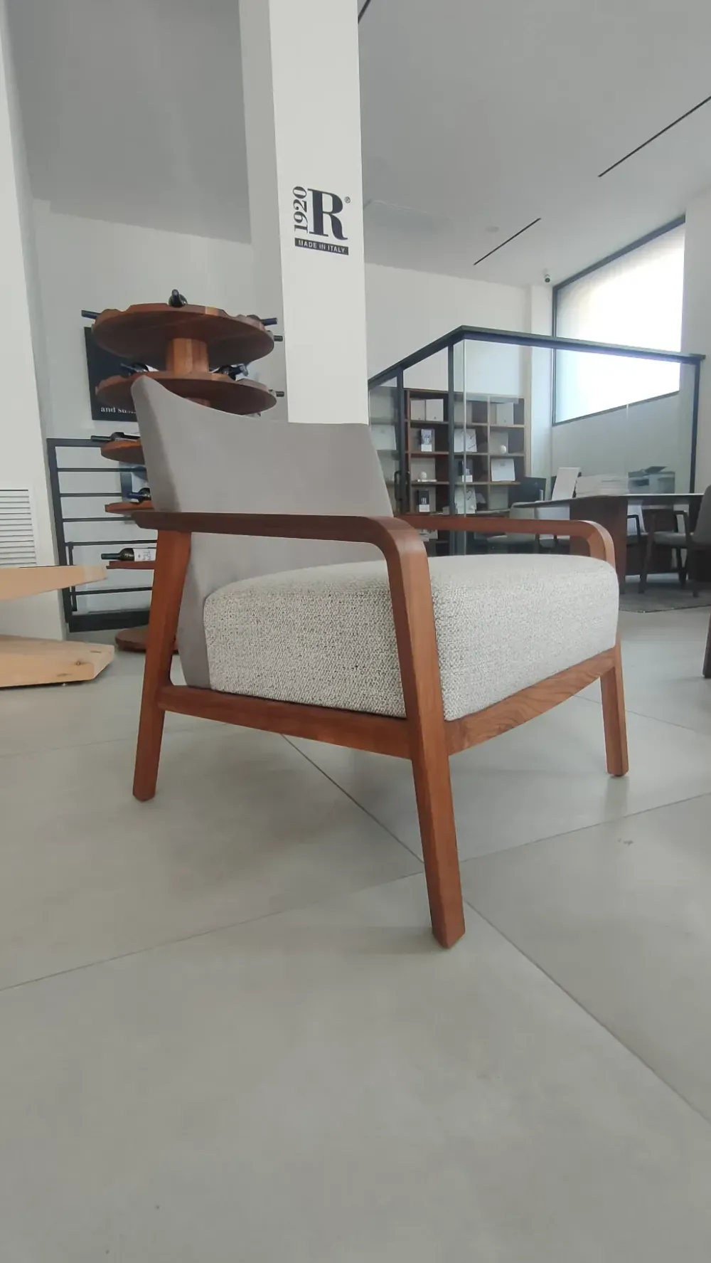 Riva 1920 Poltrona in Tessuto Noble' a prezzo Outlet- Poltrone