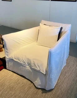 Outlet Poltrona in Tessuto Poltrona ghost 01 a prezzo scontato Poltrone