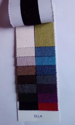 Poltrona in Tessuto Poltrona modello teeg  di exco' rivestita in tessuto in promo-sconto del 40% in Offerta Outlet Poltrone