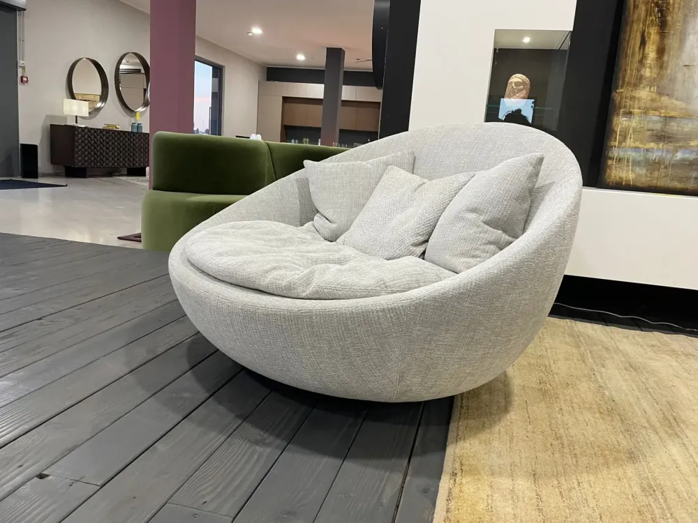 Desirèe Poltrona in Tessuto Poltrona lacoon a prezzo Outlet- Poltrone