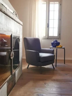 Outlet Poltrona in Tessuto Poòtroncina mod.zeus  di in promo-sconto del 40% in Offerta Outlet Poltrone