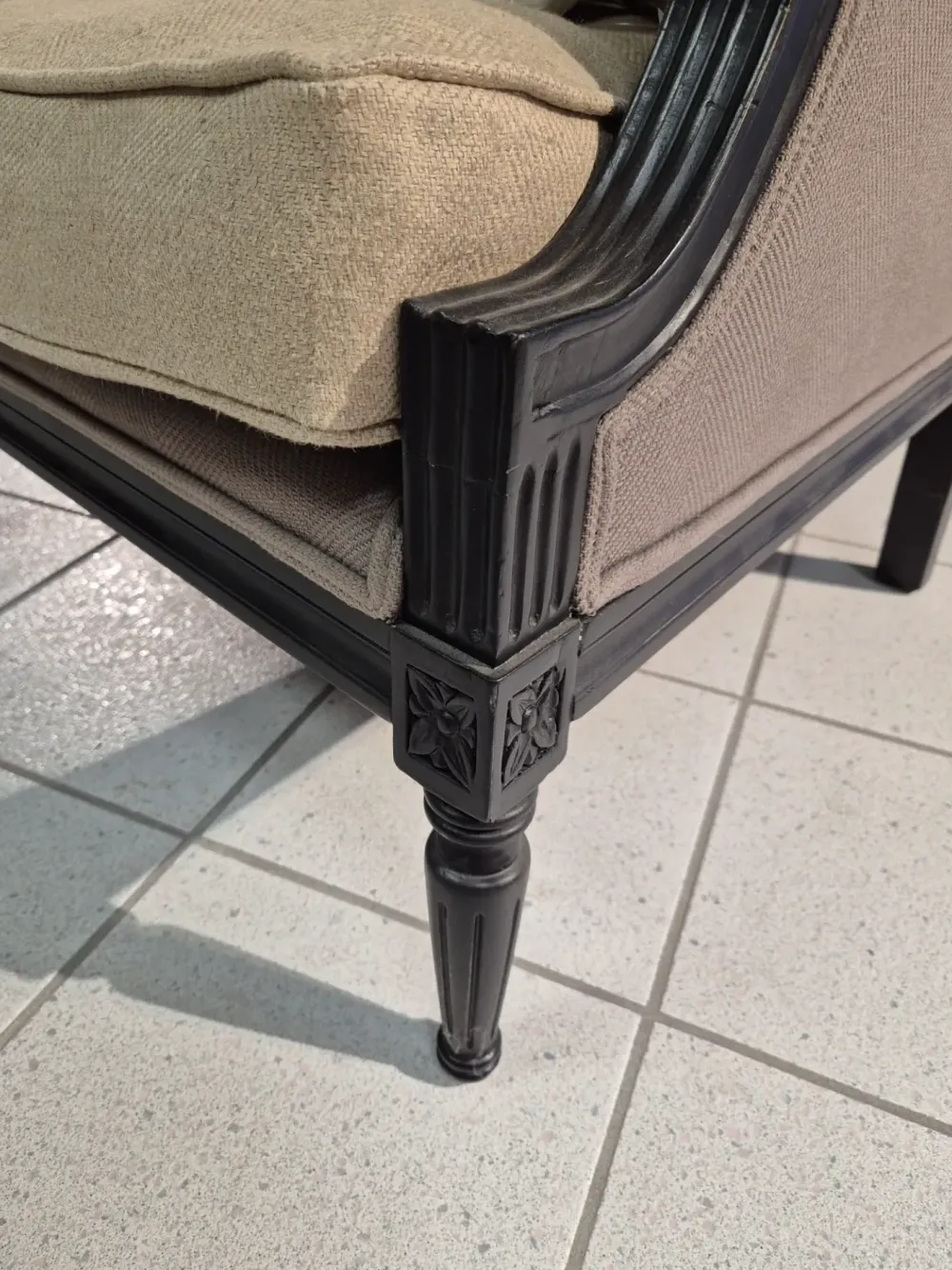 Dialma Brown Poltrona Legno in Tessuto SCONTATA- Poltrone