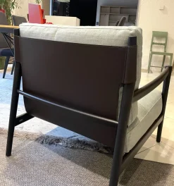 Poltrona Maddix in Tessuto SCONTATA^Lema Hot