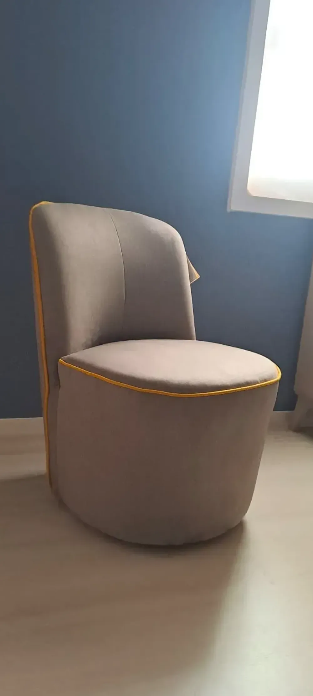 Le Comfort Poltrona Meggy in Tessuto SCONTATA- Poltrone