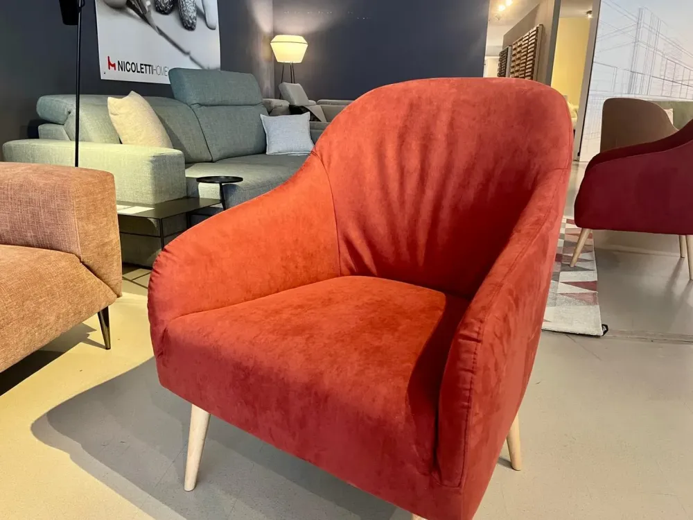 Sale Poltrona modello Adda ad un prezzo imperdibile Poltrone