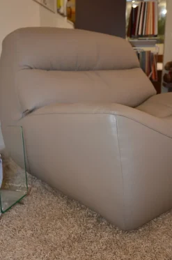 Poltrona modello Cal   in offerta^Calia Discount