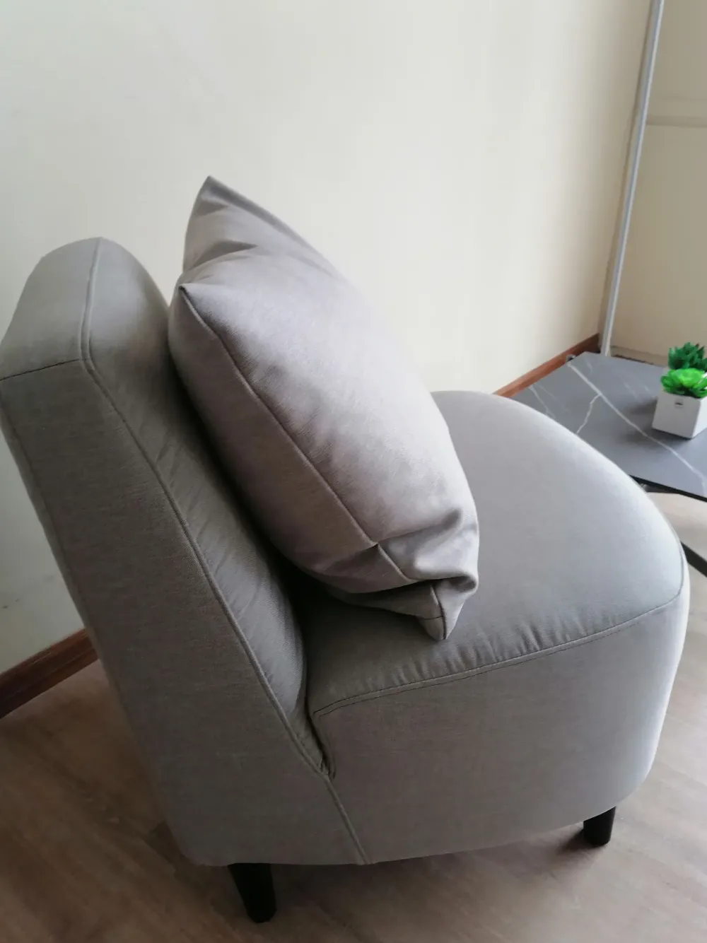 Poltrona modello Dory ad un prezzo conveniente Poltrone