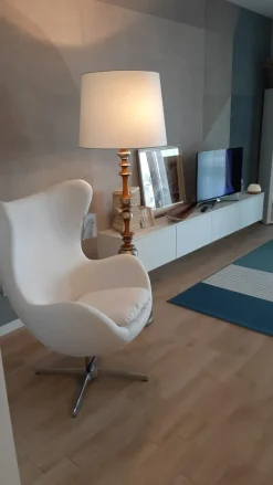 Best Poltrona modello Globe ad un prezzo conveniente Poltrone