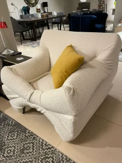 Horm Poltrona modello mass pressure dressed con forte sconto- Poltrone