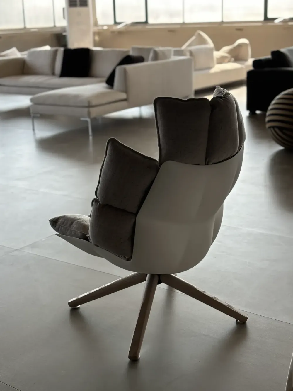 Poltrona modello Husk a prezzi outlet^B&B Italia