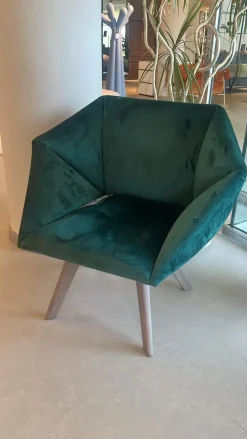 Poltrona modello Jessica ad un prezzo vantaggioso^Doimo Salotti Hot