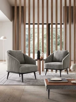 Le Comfort Poltrona modello Lala ad un prezzo vantaggioso- Poltrone