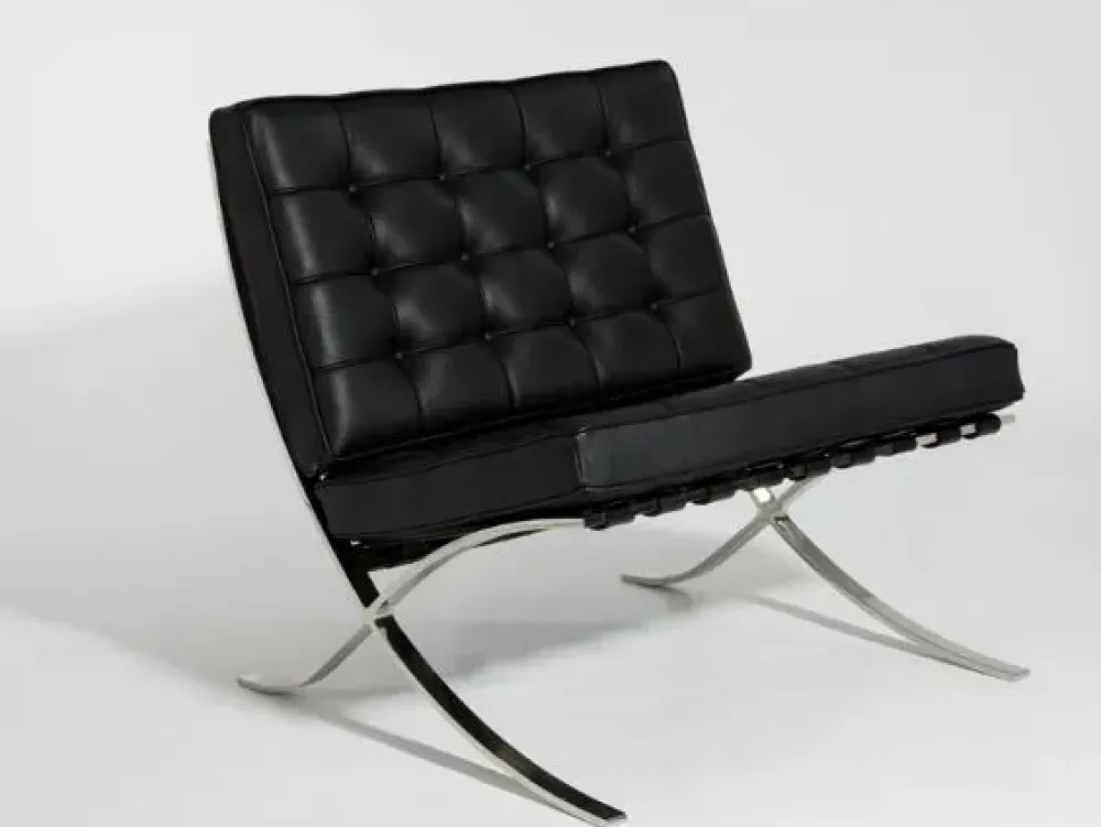 Poltrona modello Mies van barcelona in offerta^Artigianale