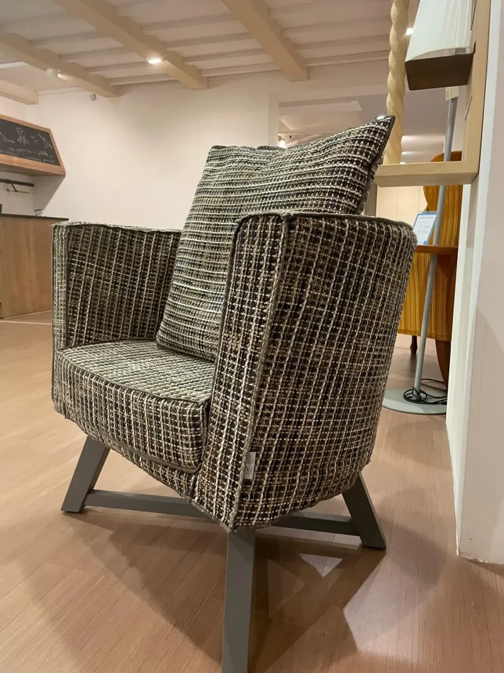 Online Poltrona modello Poltrona in offerta Poltrone