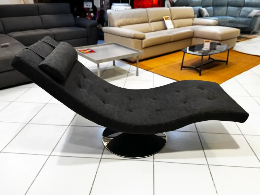 Poltrona modello Sleeper con forte sconto^Stones Online