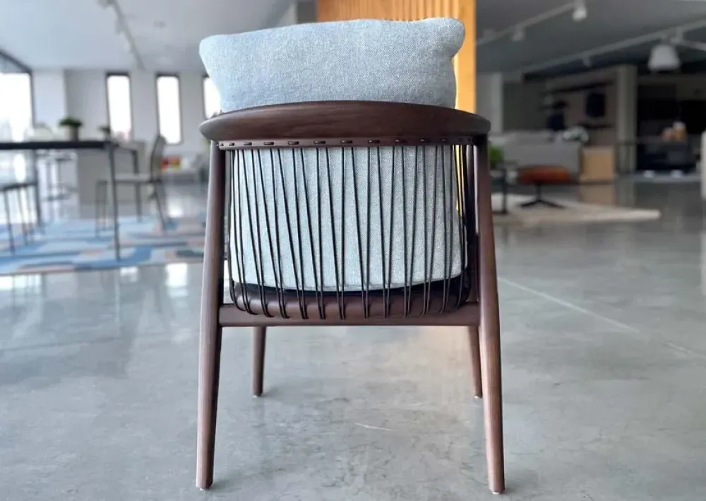 Poltrona modello Viola ad un prezzo imperdibile^Poltrona Frau