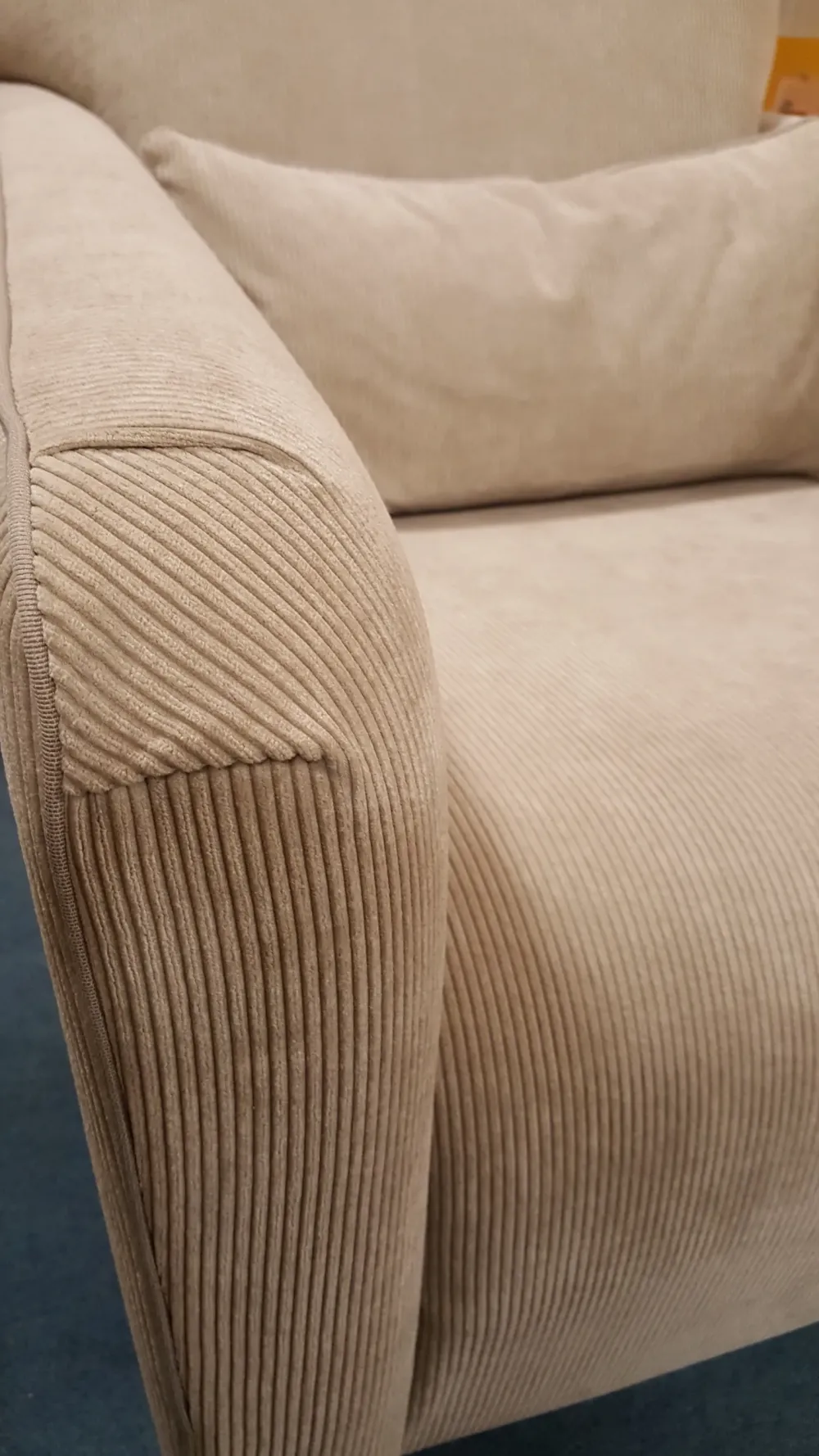 Poltrona modello Vivienne ad un prezzo imperdibile^Cavadivani Clearance