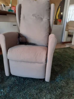 Poltrona Omega con movimento relax a marchio con uno sconto esclusivo^Il Benessere Hot