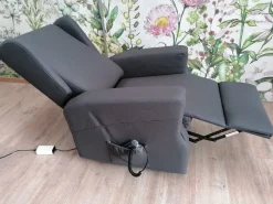 Outlet Poltrona relax in Ecopelle Arabella scontata Poltrone Relax