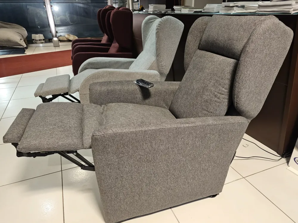 Vitarelax Poltrona relax in Tessuto Poltrona relax virginia plus in offerta- Poltrone Relax