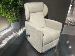 Poltrona relax modello Carina a marchio con forte sconto^Spazio Relax New