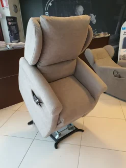 Best Poltrona relax modello Multipla 2023 a marchio con forte sconto Poltrone Relax