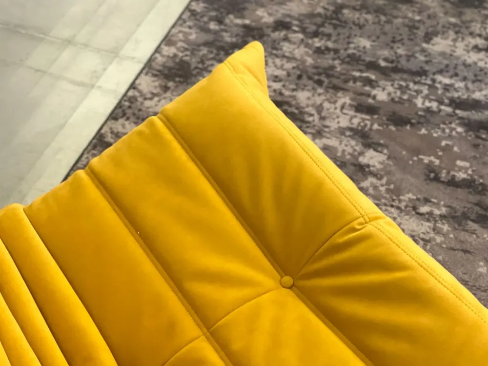 Sale Poltrona Togo in Tessuto SCONTATA Poltrone