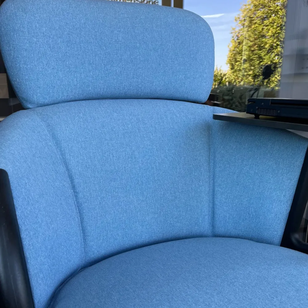 Clearance Poltroncina Cucaracha hb pronta consegna a marchio SCONTATA Poltrone