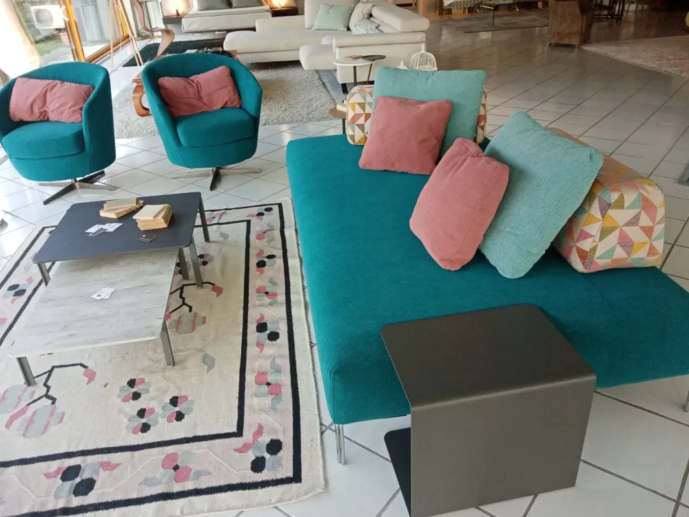 Poltroncina in stile design modello Moon small a prezzo scontato^Samoa Best