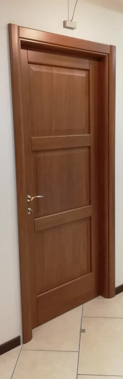 Porta battente in Offerta Outlet in laminato Porte