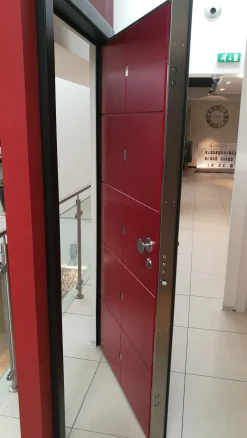 Porta liscia moderna a prezzo ribassato 30%^Gardesa Hot