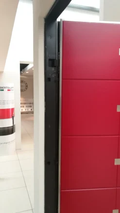 Porta liscia moderna a prezzo ribassato 30%^Gardesa Hot