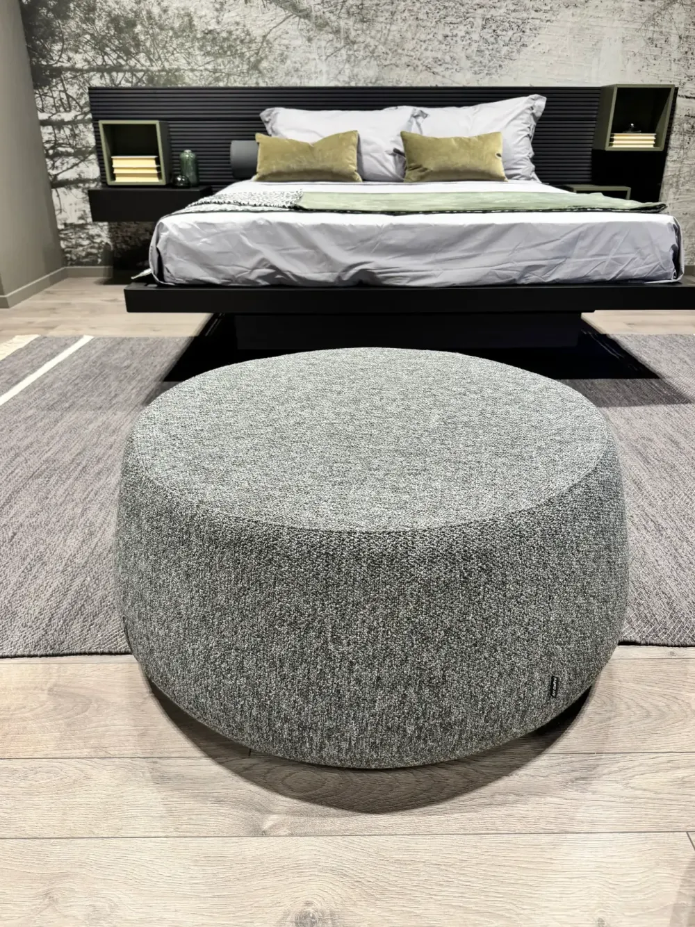 Online Pouf in tessuto Denny a marchio a prezzo ribassato Pouf